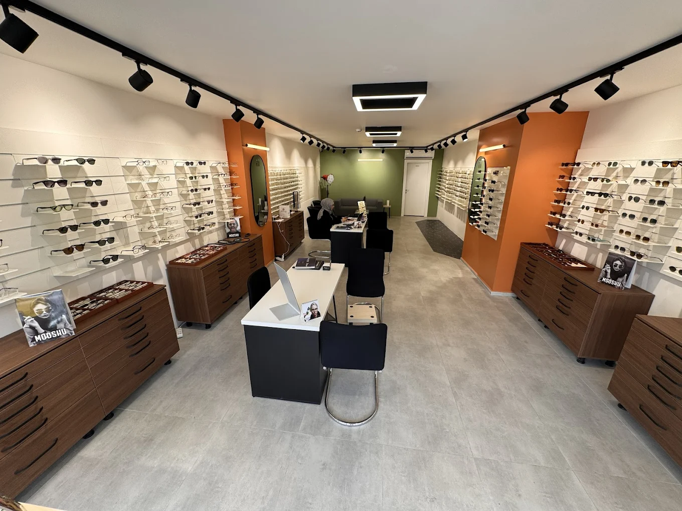 gözlük.co optik mağazası dış cephe görünümü